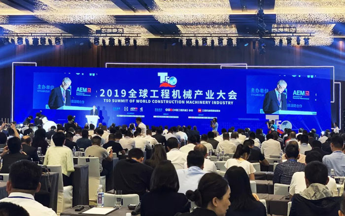双喜临门！九游官方网站-九游（中国）
囊括两项工程机械行业大奖